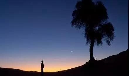 属猴戴什么首饰能化解， 吉祥三宝来助运？