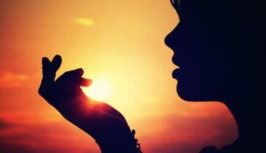 梦见自己死了变成灵魂,是什么意思？梦见死亡代表什么？