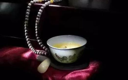 道教超度亡灵八句咒语图片如何利用道教八句咒超度亡灵？