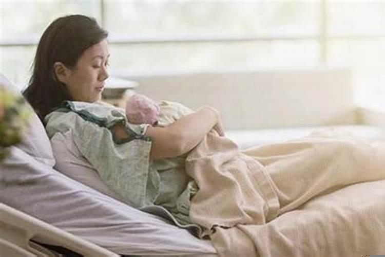 梦见妹妹生了一个小男孩什么意思