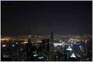 关于夜晚灯火阑珊的唯美句子结尾