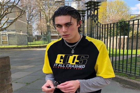 注定与水瓶无缘的星座