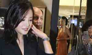 赵薇老公是谁 资料