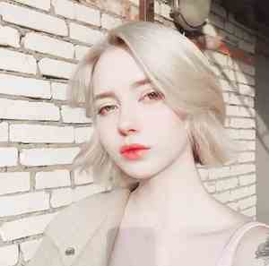 《小王子》英文版名句玫瑰花